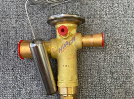 THERMOSTATIC EXPANSION VALVE - DANFOSS 067N2159